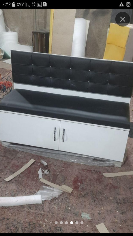 نیمکت چوبی سه نفره