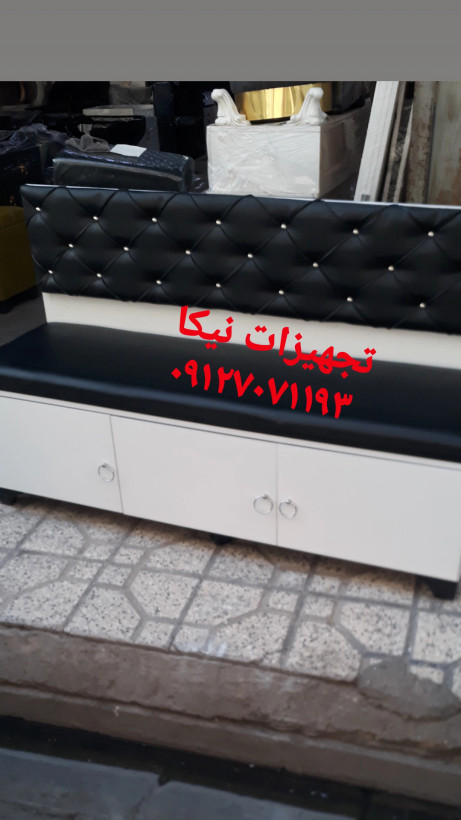 نیمکت چوبی چهار نفره در رنگبندی مختلف