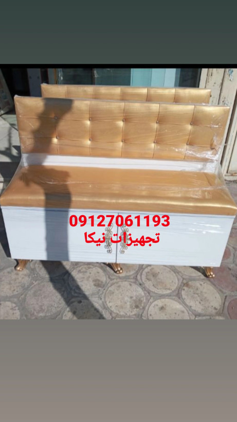 نیمکت چوبی سه نفره تکیه گاه دار دررنگبندی مختلف