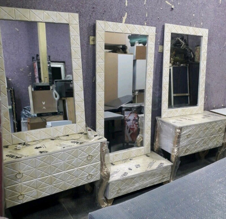 دکور آرایشگاهی سه تیکه