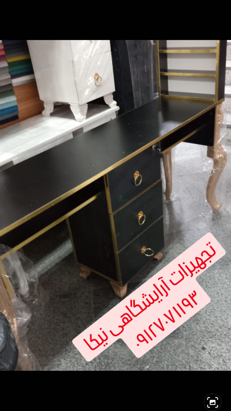 میز ناخن دونفره چوبی با دو استند لاک