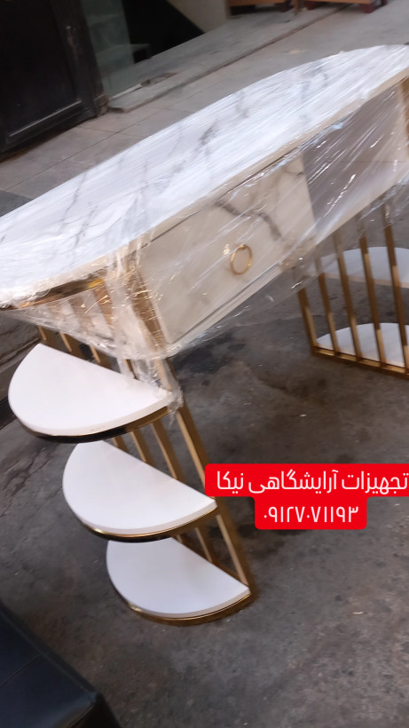 میز ناخن تکنفره فورتیک بغل طبقه ای